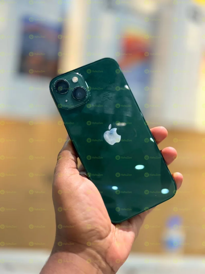 iPhone Apple 13