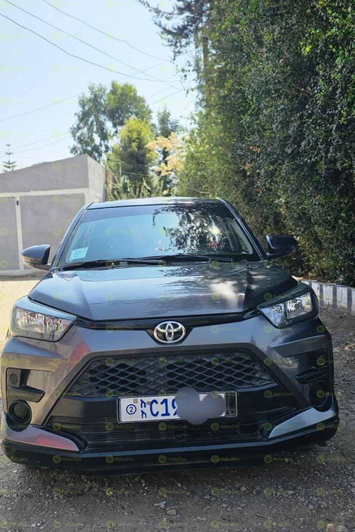 2022 Model-Toyota Raize