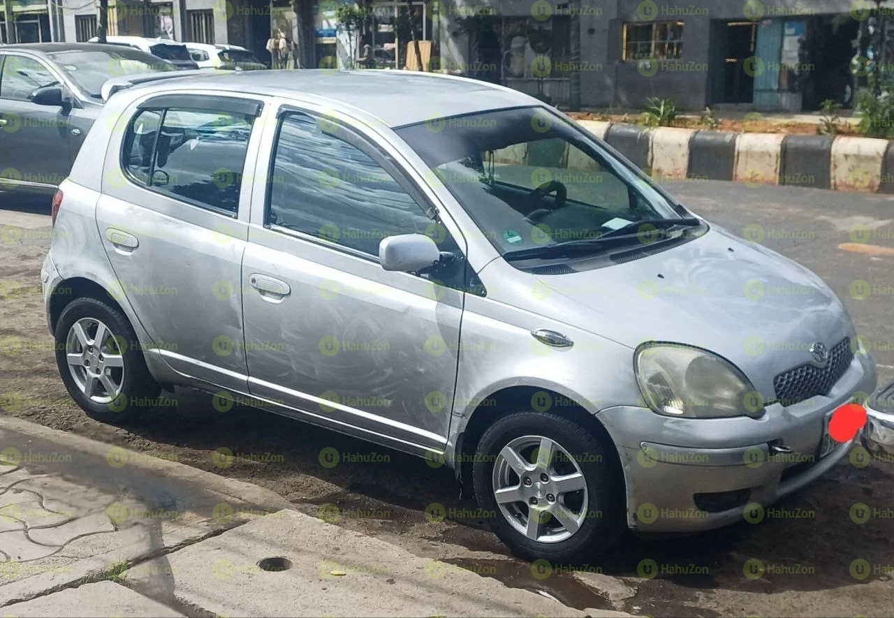 2005 Model-Toyota Vitz