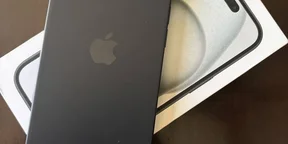 Apple iPhone 15