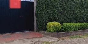 300 ካሬ የሚሸጥ ቤት በአያት