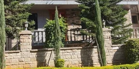 250 ካሬ የሚሸጥ G+3 ቤት በአያት