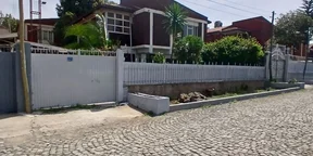 300 ካሬ የሚሸጥ G+1 ቤት በአያት