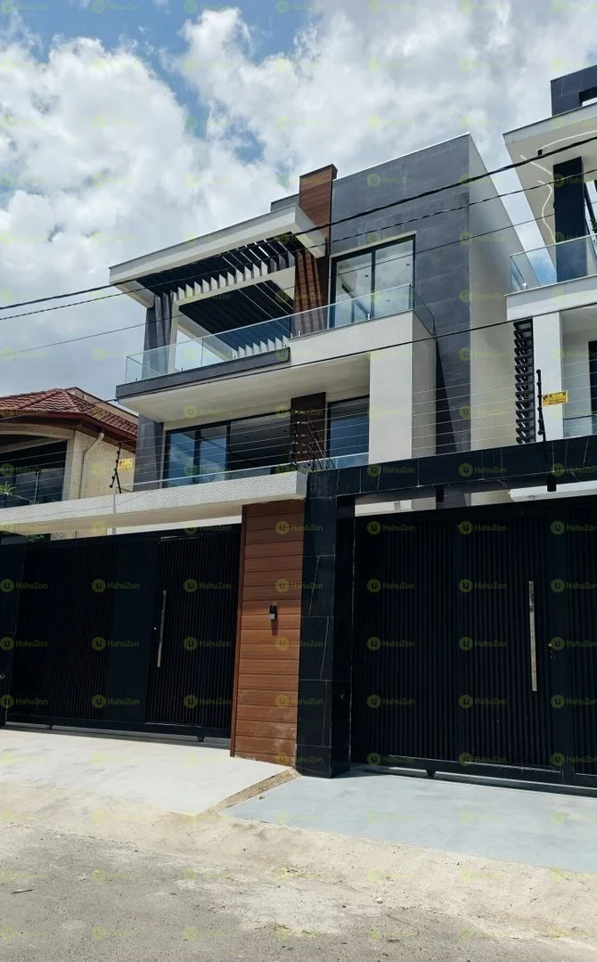 250 ካሬ የሚሸጥ G+2 ቤት በአያት