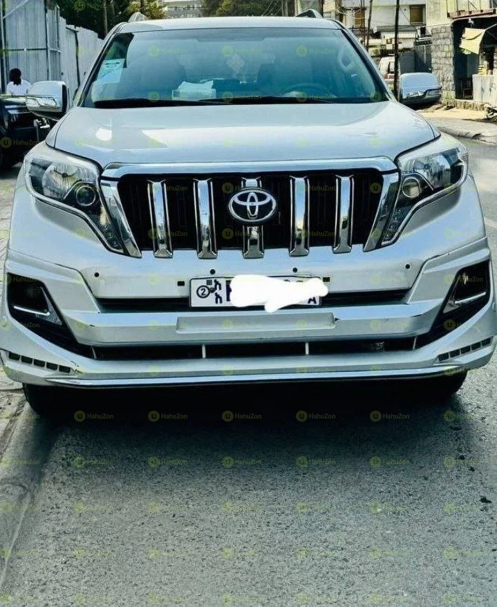 2016 Model-Toyota Land Cruiser Prado