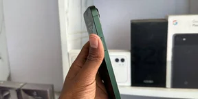 iPhone Apple 13