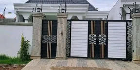250 ካሬ የሚሸጥ ቪላ ቤት በሰሚት