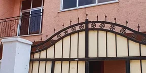150 ካሬ የሚሸጥ G+2 ቤት በአያት
