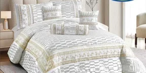 Seven Pcs Comforter Set