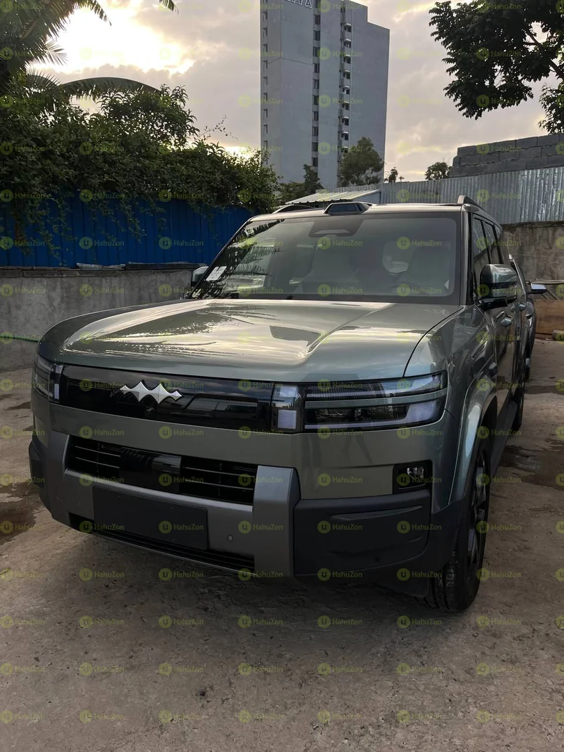 2025 Model-BYD Fangchengbao Leopard 7