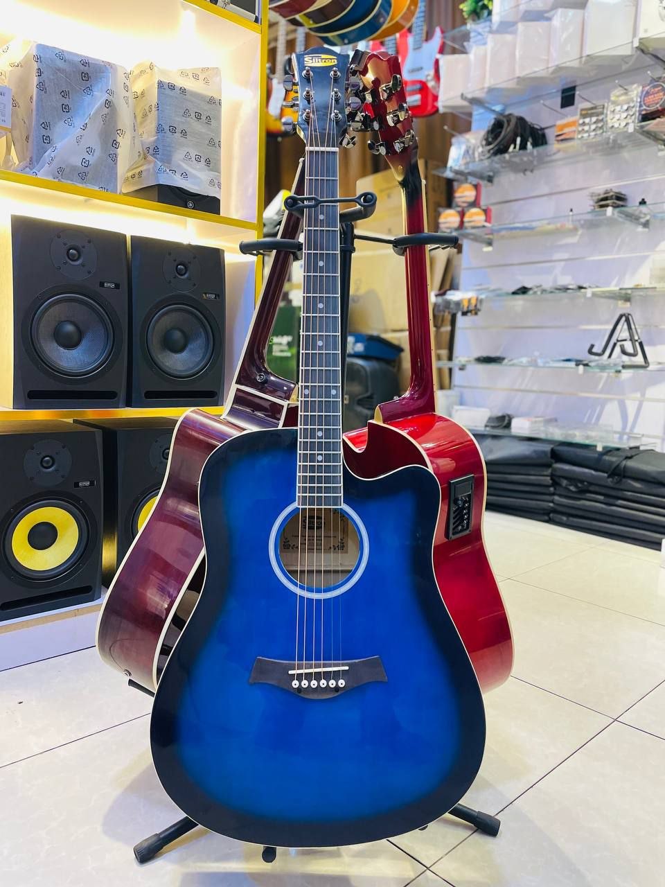 Siltron Guitar