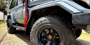 1987 Model-Toyota LandCruiser