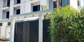 250 ካሬ የሚሸጥ G+2 መኖርያ ቤት በአያት