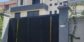 250 ካሬ የሚሸጥ G+2 ቤት በአያት
