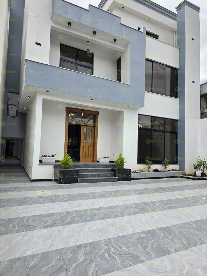 325 ካሬ የሚሸጥ G+3 መኖሪያ ቤት በአያት