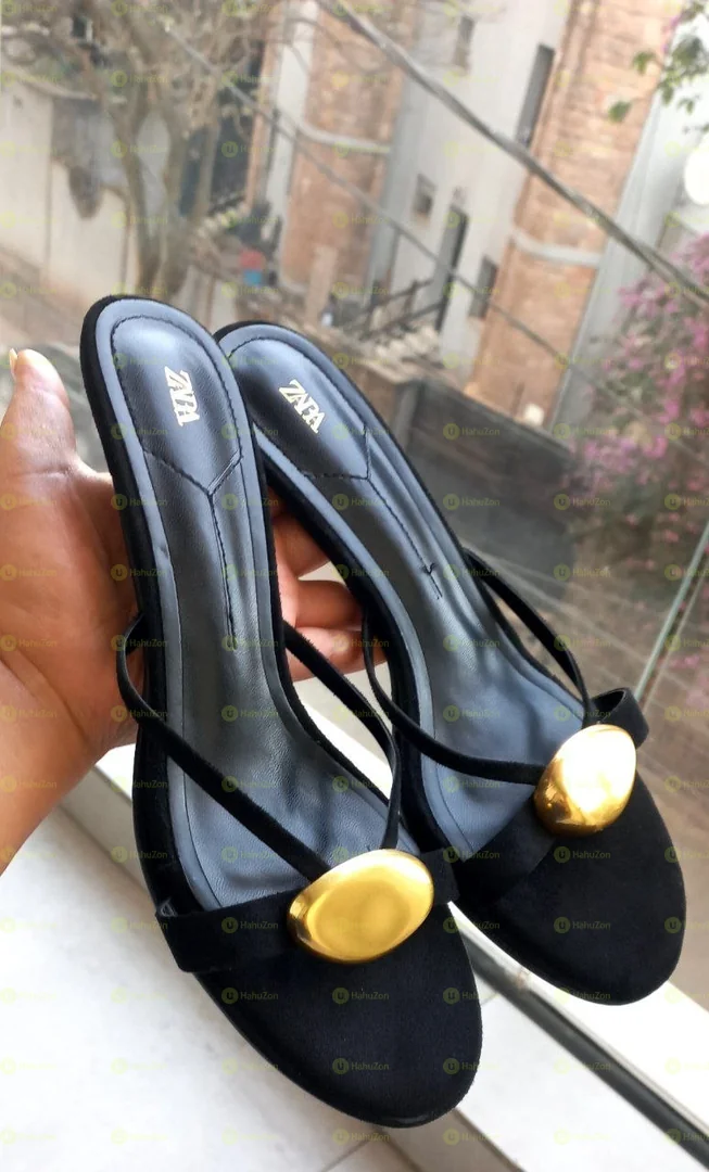 Zara Kitten Heel