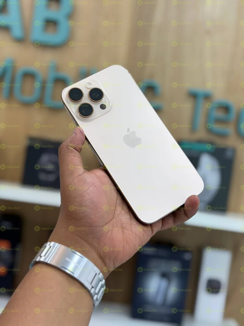 iPhone 16 Pro Max