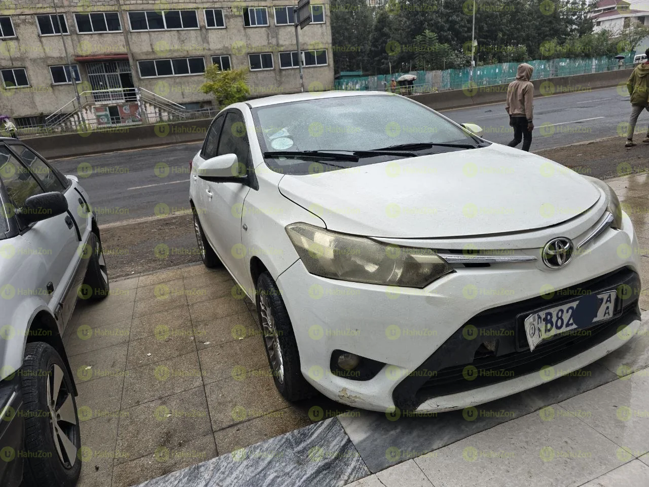 2015 Model-Toyota Yaris
