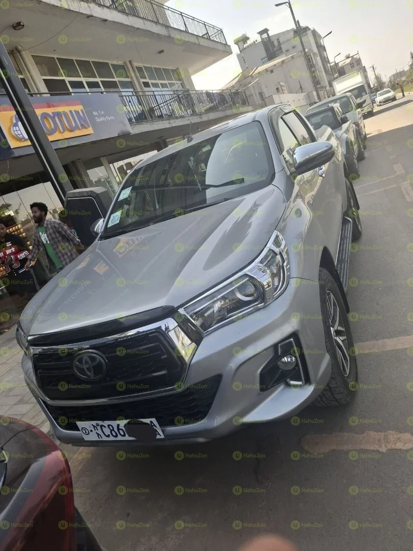 2018 Model-Toyota Hilux Double Cup