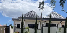 250 ካሬ የሚሸጥ ቤት በሰሚት