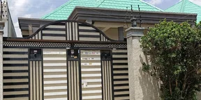 250 ካሬ የሚሸጥ ዘመናዊ ቪላ ቤት በአያት