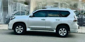 2016 Model-Toyota Land Cruiser Prado