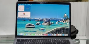 MacBook Air M1 Laptop