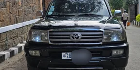 2006 Model-Toyota Landcruiser 1O5