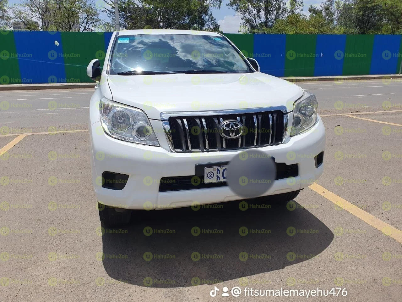 2013 Model-Toyota Land Cruiser Prado