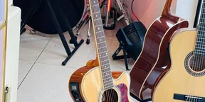 Lucky Star Guitar