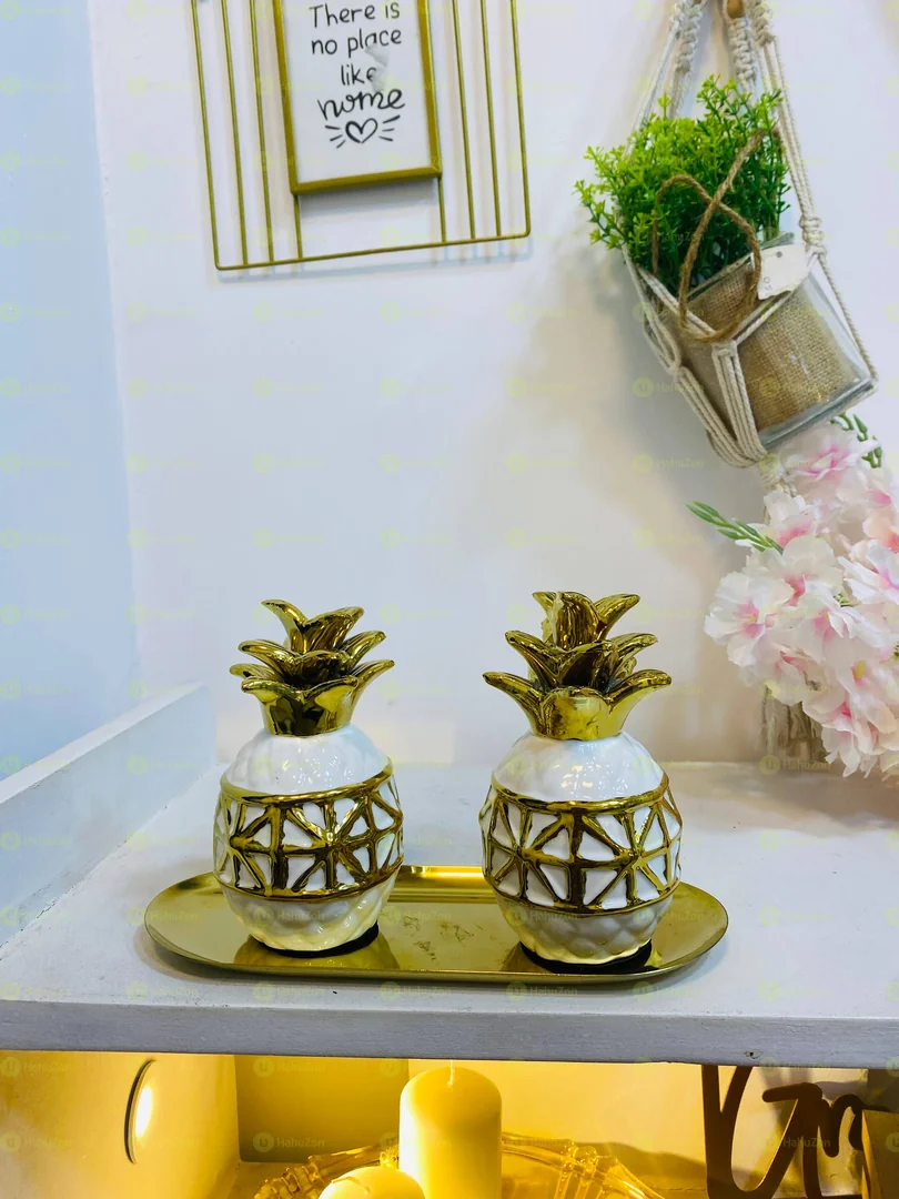 White and Golden Pineapple With Tray