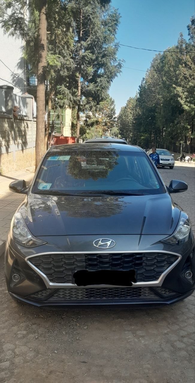 2022 Model-Hyundai Grand i10