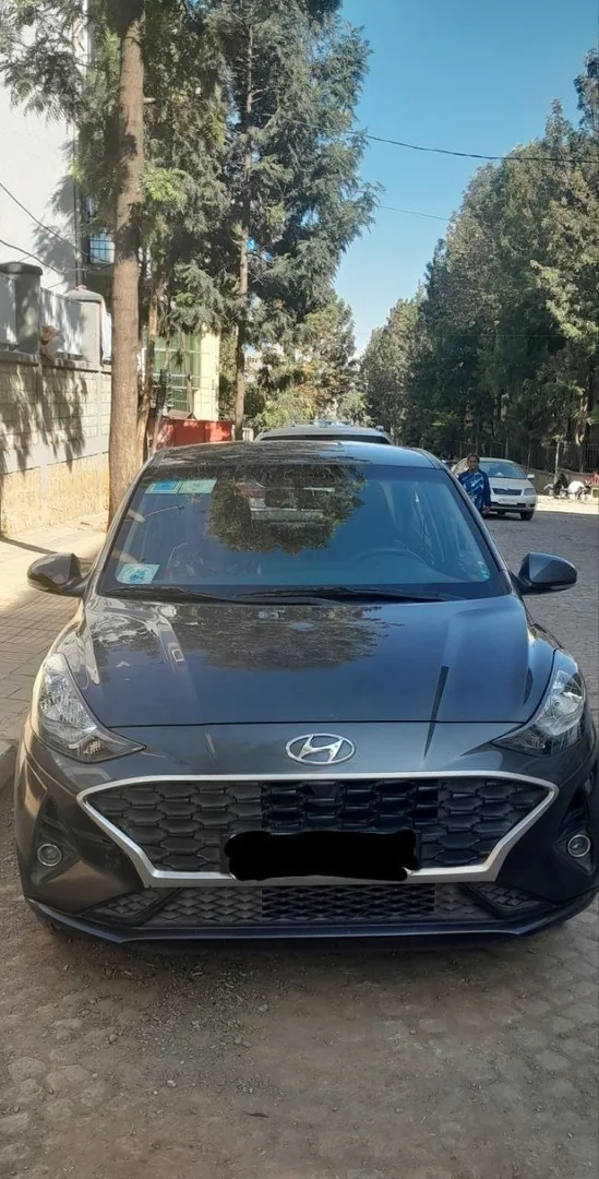 2022 Model-Hyundai Grand i10
