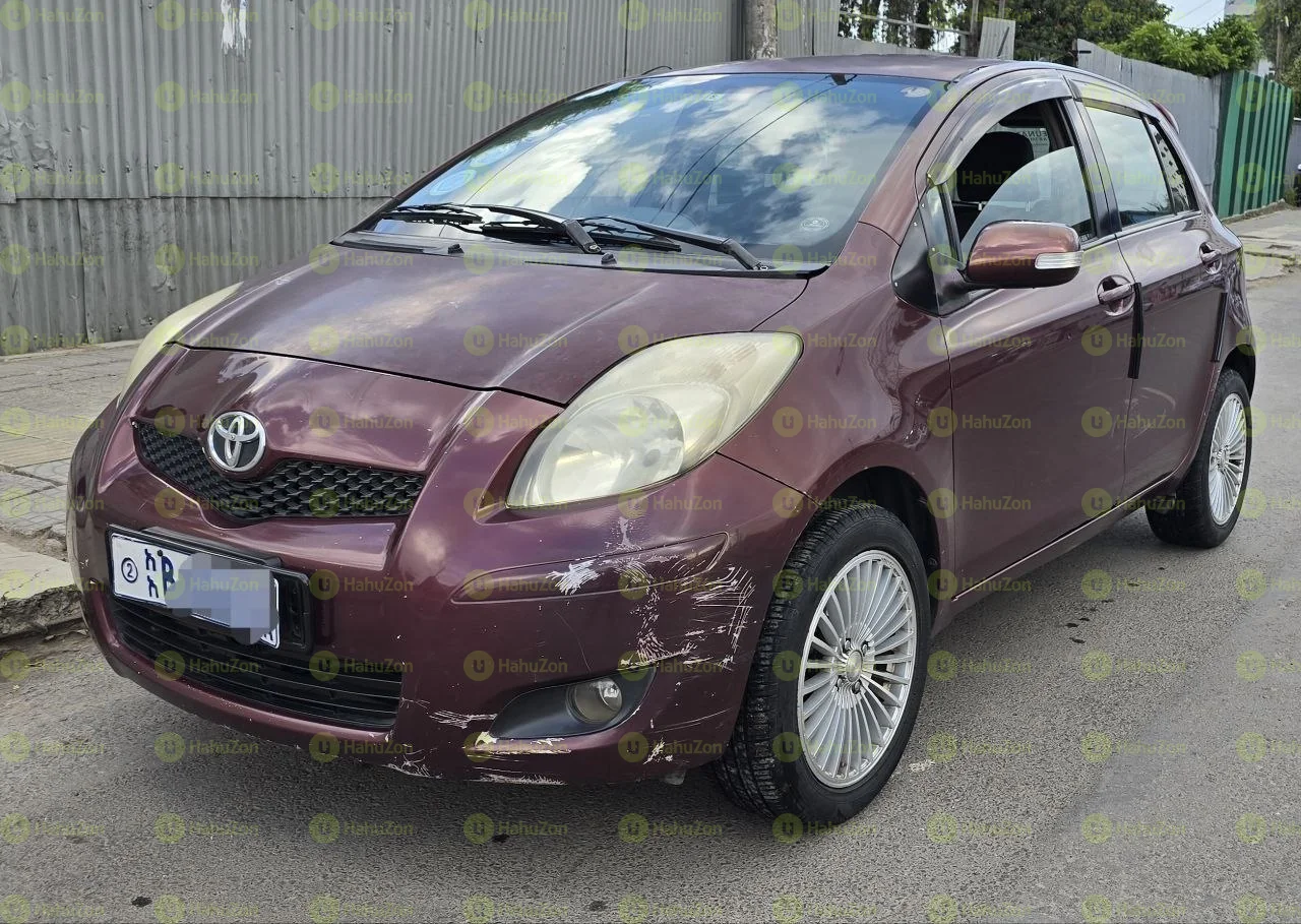 2010 Model-Toyota Yairs Compact
