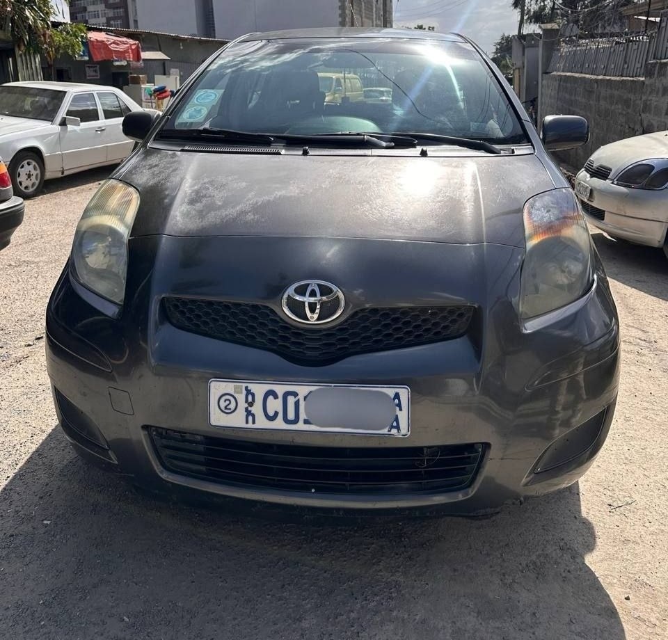 2009 Model-Toyota Yairs Compact