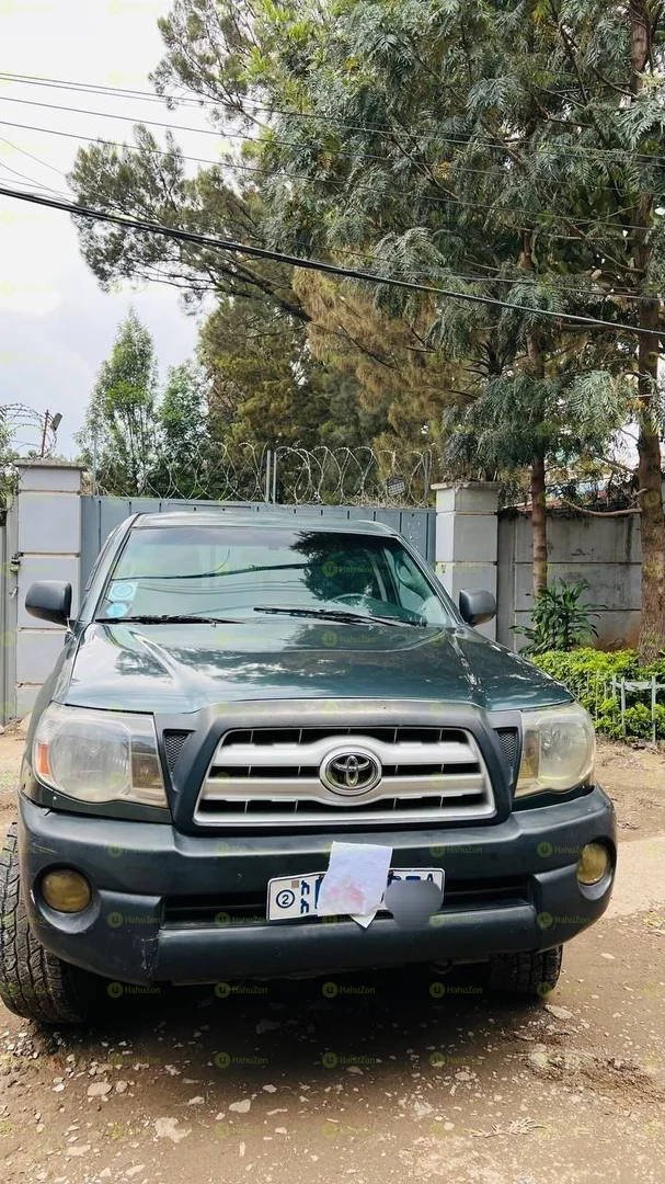 2008 Model-Toyota Tacoma