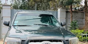 2008 Model-Toyota Tacoma