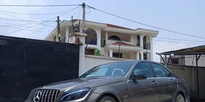 2010 Model-Mercedes Benz C180