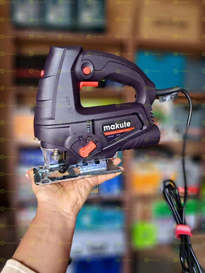 Makute JlG Saw