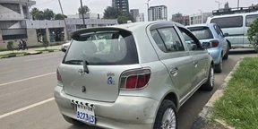 2001 Model-Toyota Vitz