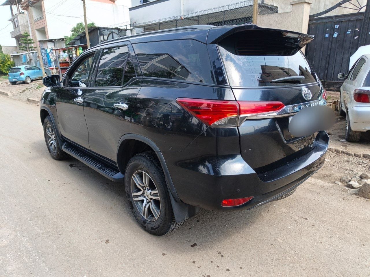 2022 Model-Toyota Fortuner
