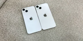iPhone 13