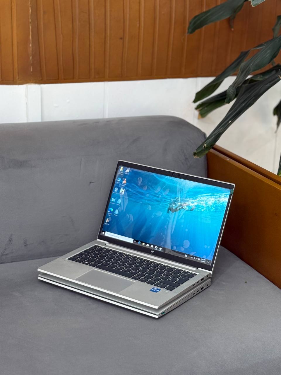 Hp EliteBook 830 G8 Core i7 11h Generation Laptop