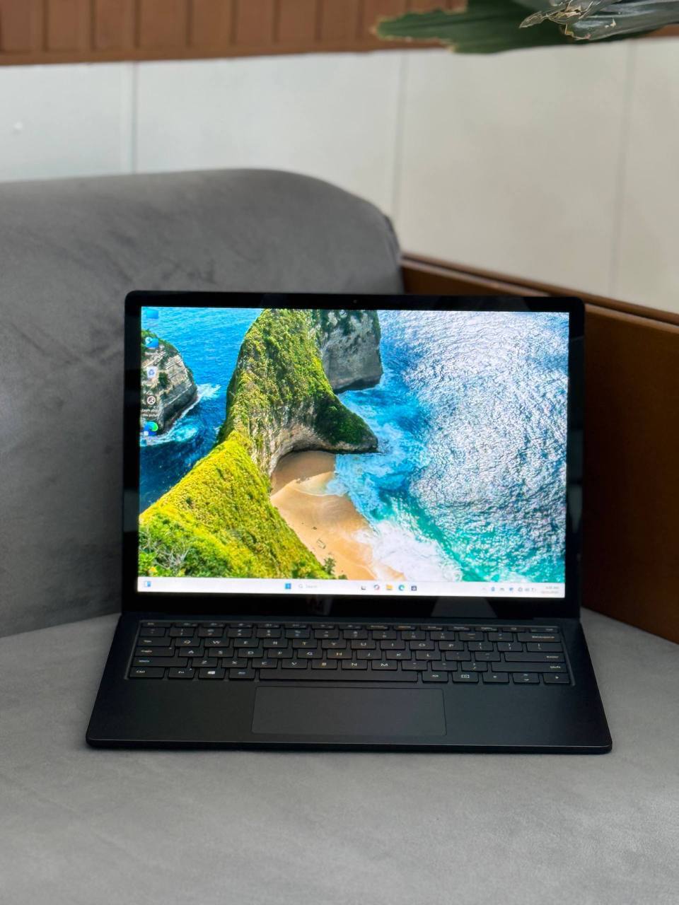 Microsoft Surface Laptop 4 Core i7 11th Generation Laptop
