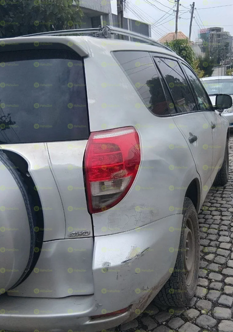 2022 Model-Toyota RAV4