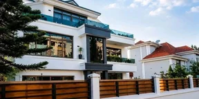 500 ካሬ የሚሸጥ G+2 ቤት በCMC ጊፍት ሪልስቴት ኮምፓወንድ