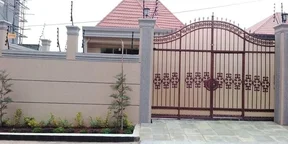270 ካሬ የሚሸጥ ቪላ ቤት በሰሚት
