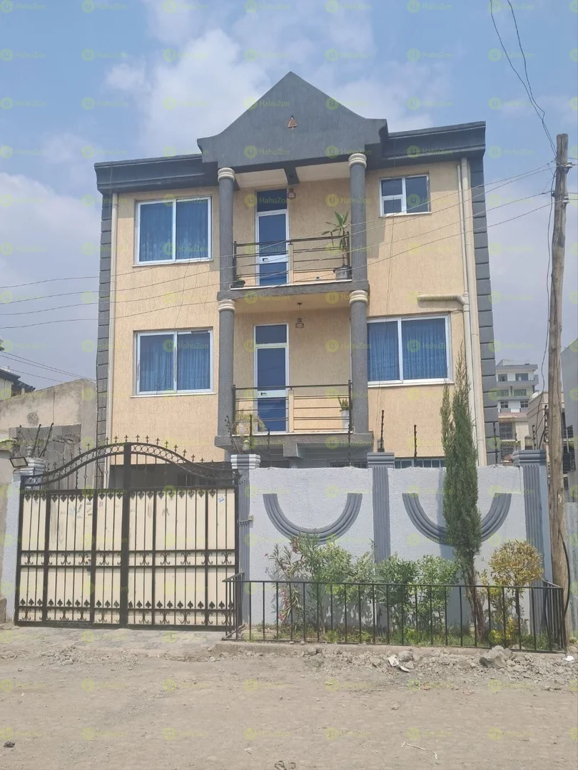 150 ካሬ የሚሸጥ G+2 ቤት በአያት