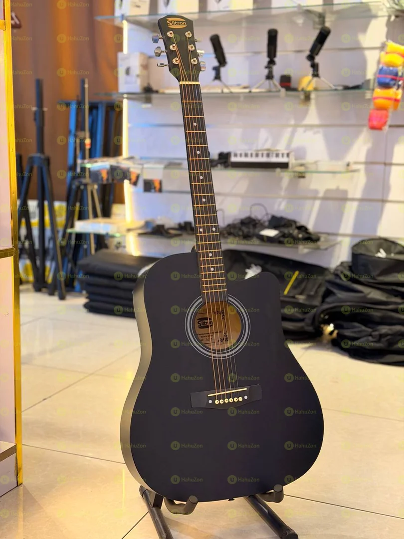 Siltron Box Guitar