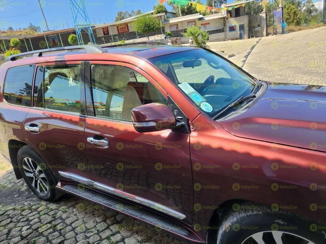 2020 Model-Toyota Landcruiser GXR